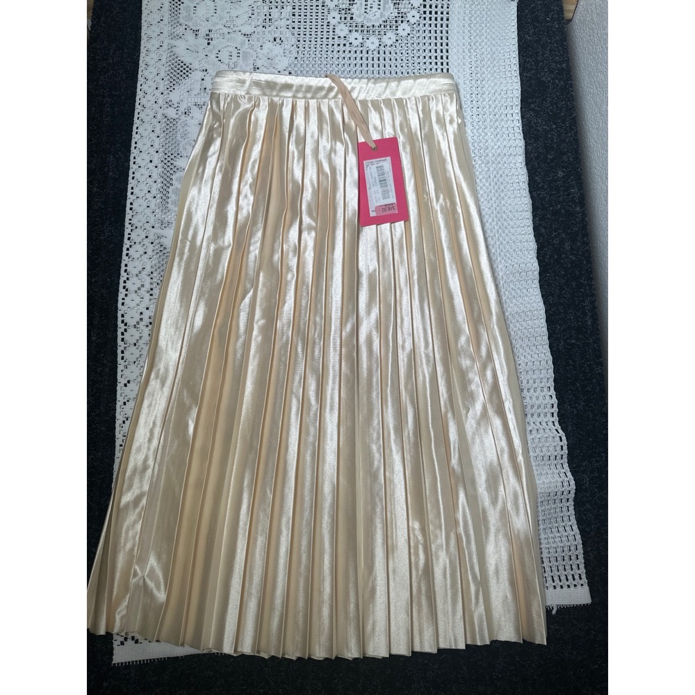 Chelsea and Violet Midi Pleated Skirt